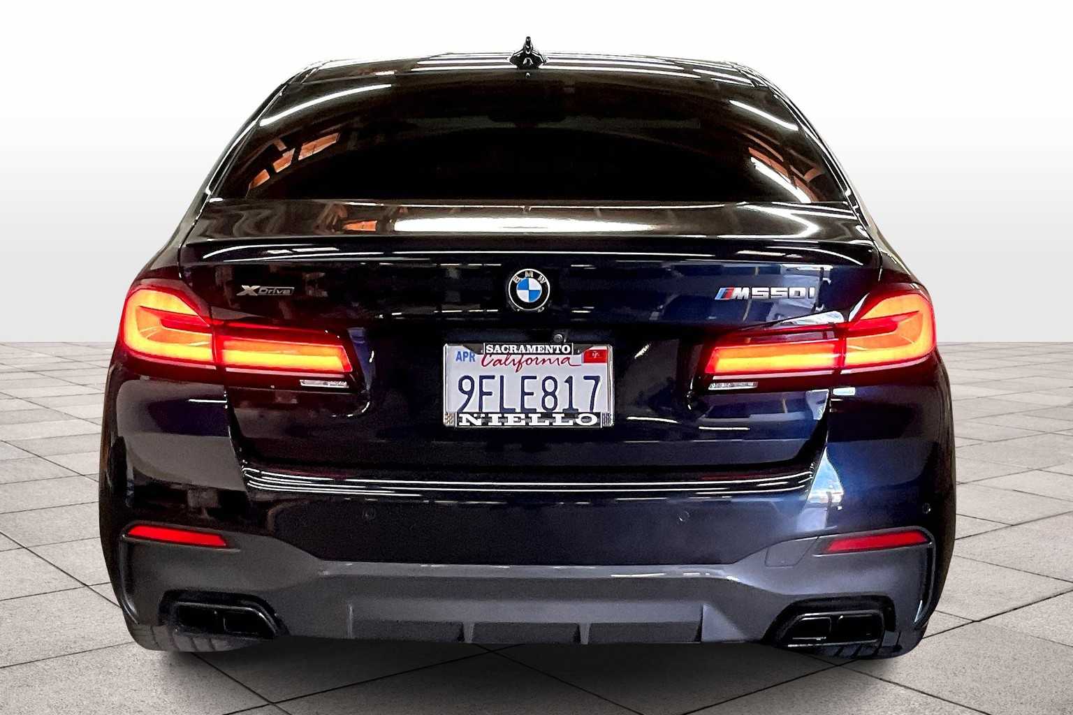 2023 Bmw M550i xDrive photo 4