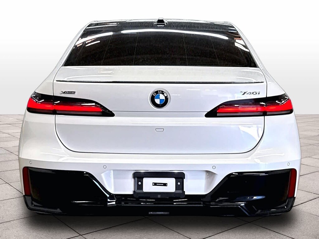 Used 2025 BMW 740i xDrive 740i xDrive Sedan