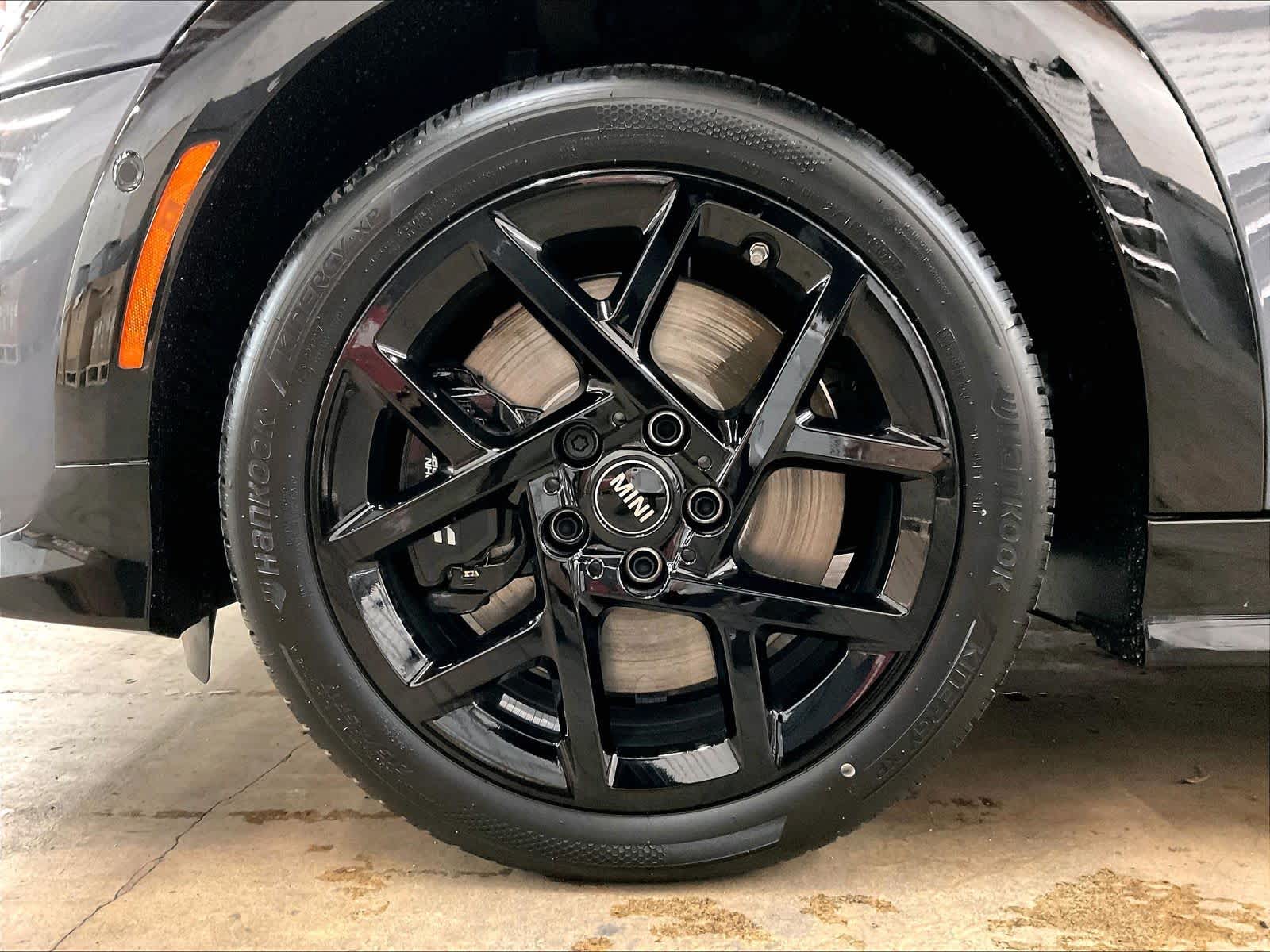 2026 MINI Convertible S - Photo 14