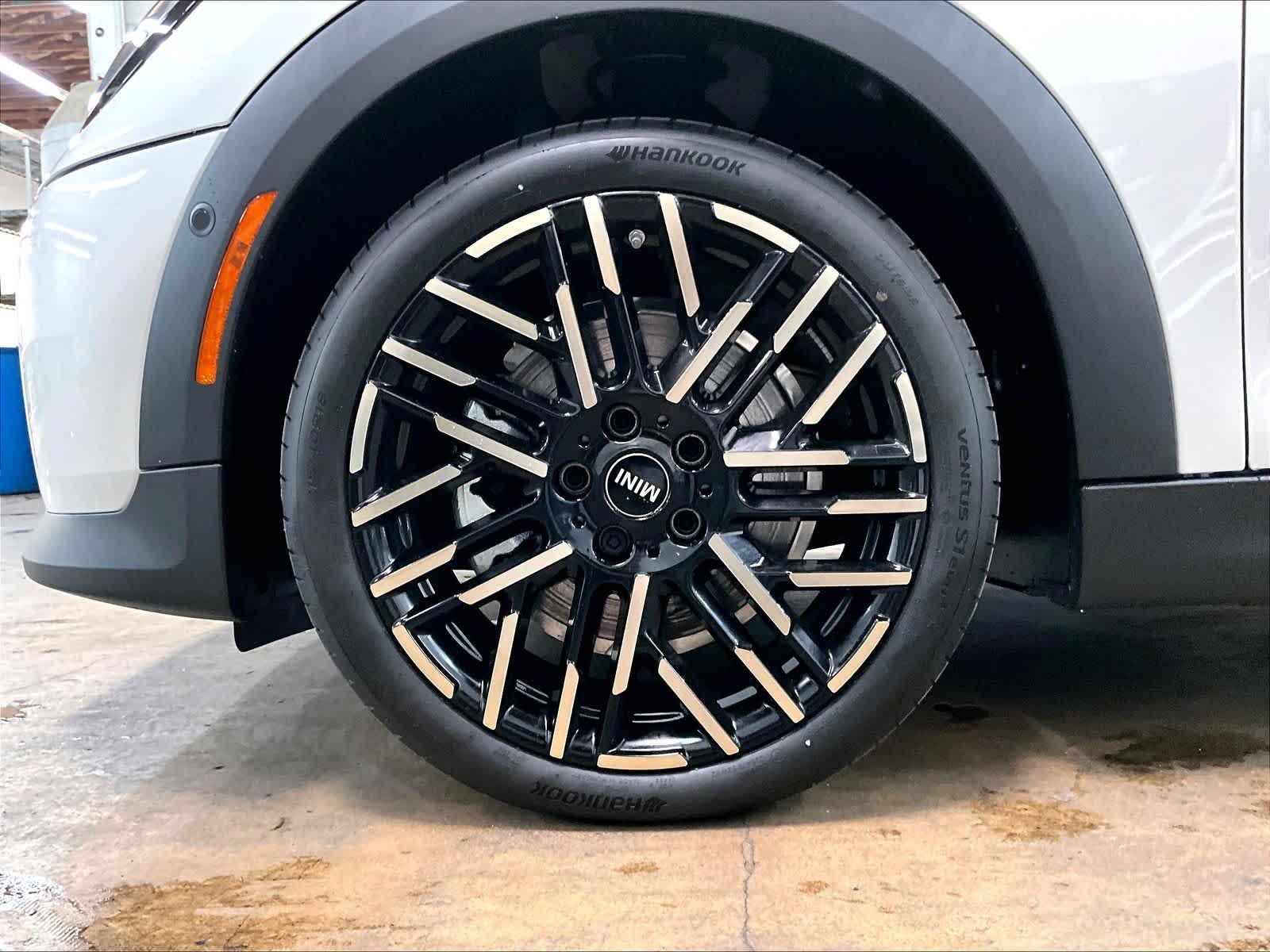 2026 MINI Hardtop 4 Door S - Photo 14