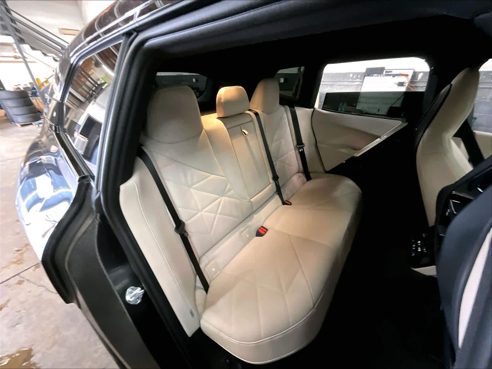 2025 BMW iX 50 - Photo 26
