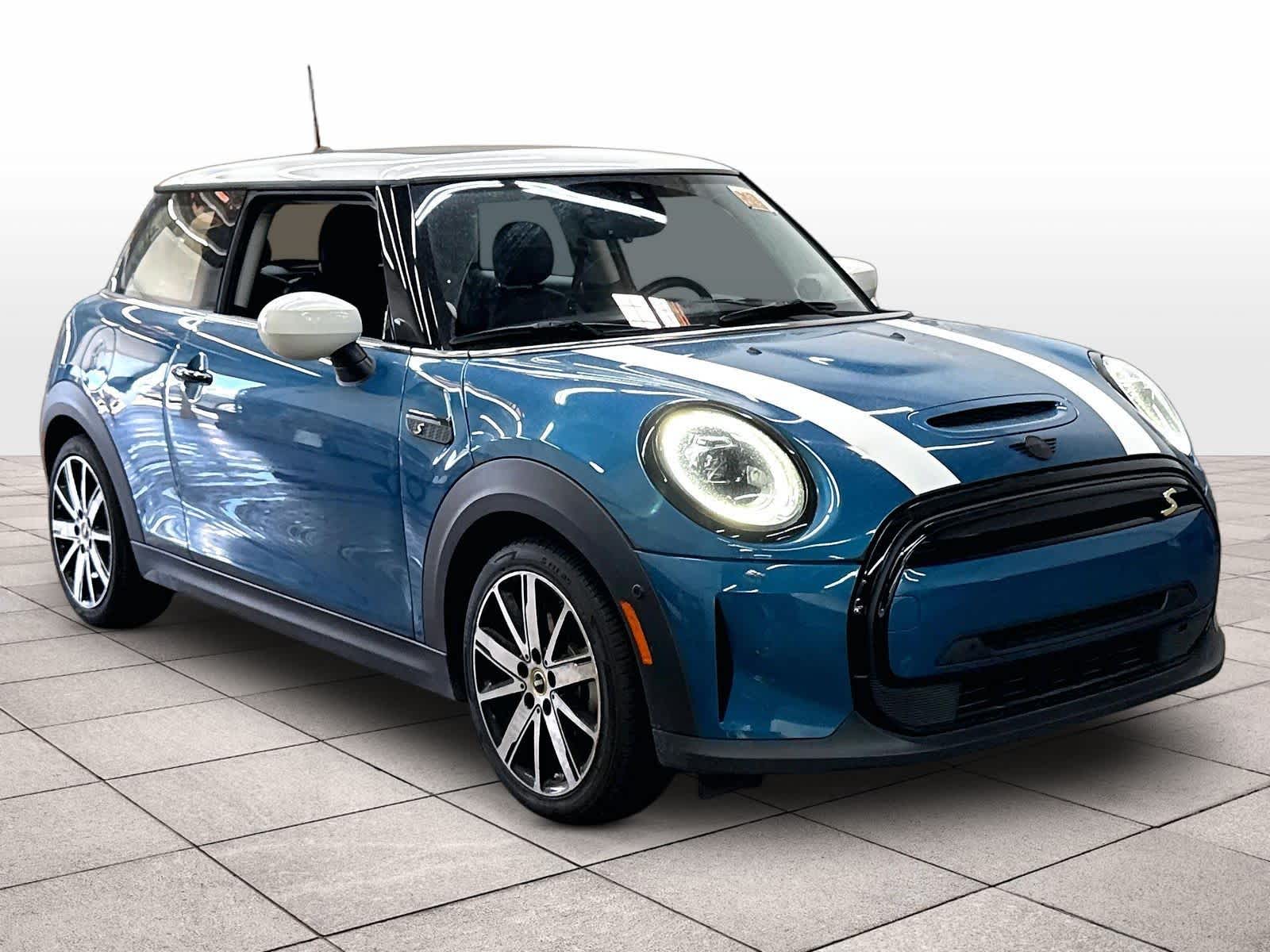 Used 2024 MINI Hardtop 2 Door SE with VIN WMW13DJ04R2V83267 for sale in Sacramento, CA