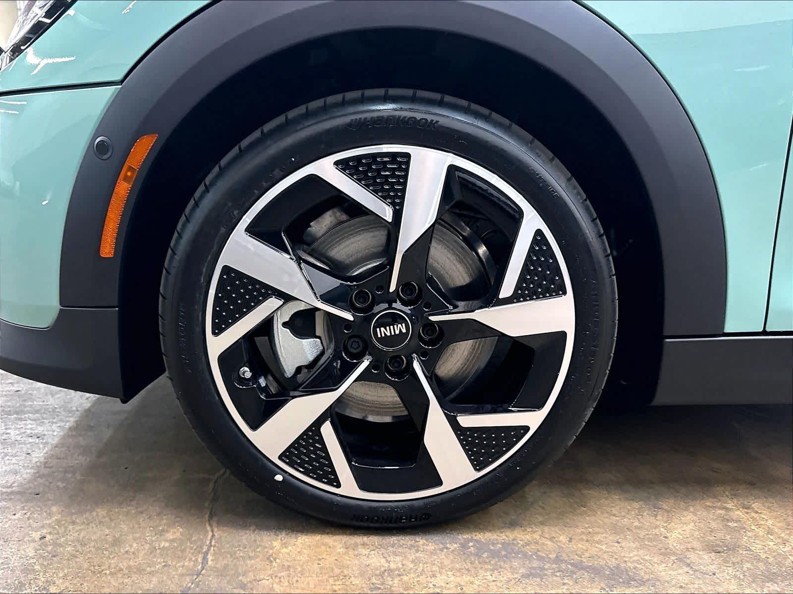 2026 MINI Hardtop 4 Door S - Photo 14