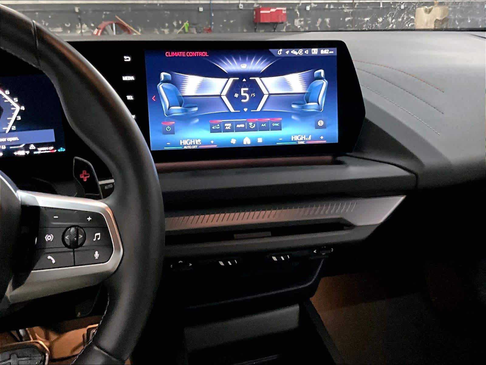 2025 BMW M235 xDrive M235 xDrive photo 5