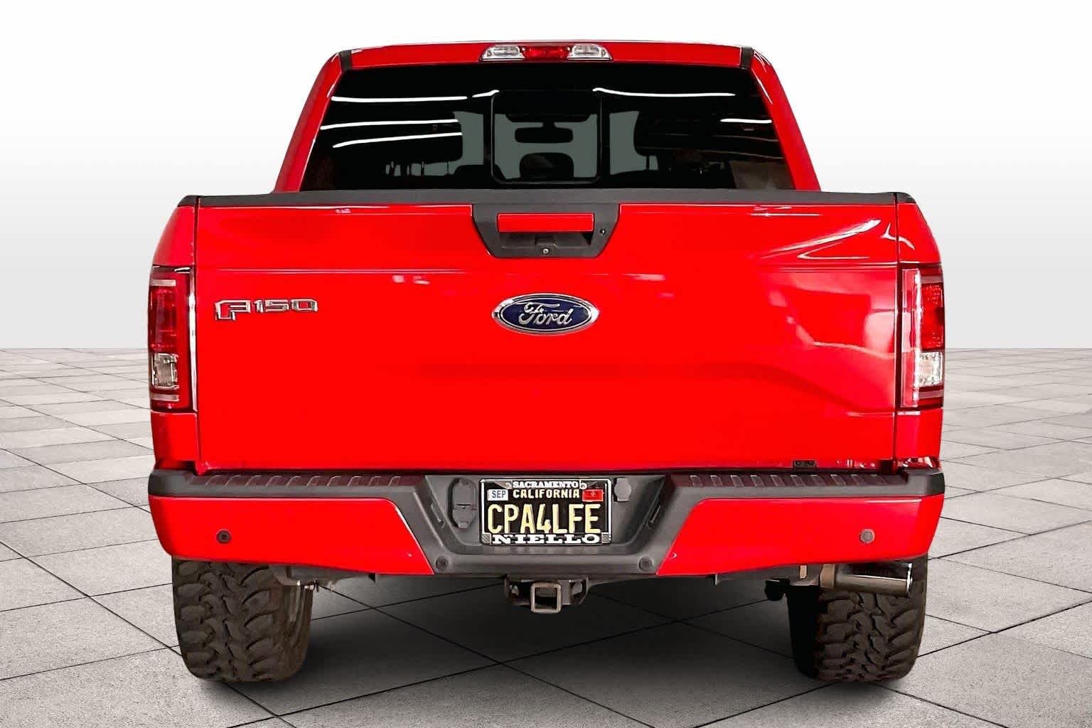 2016 Ford F-150 XLT photo 4