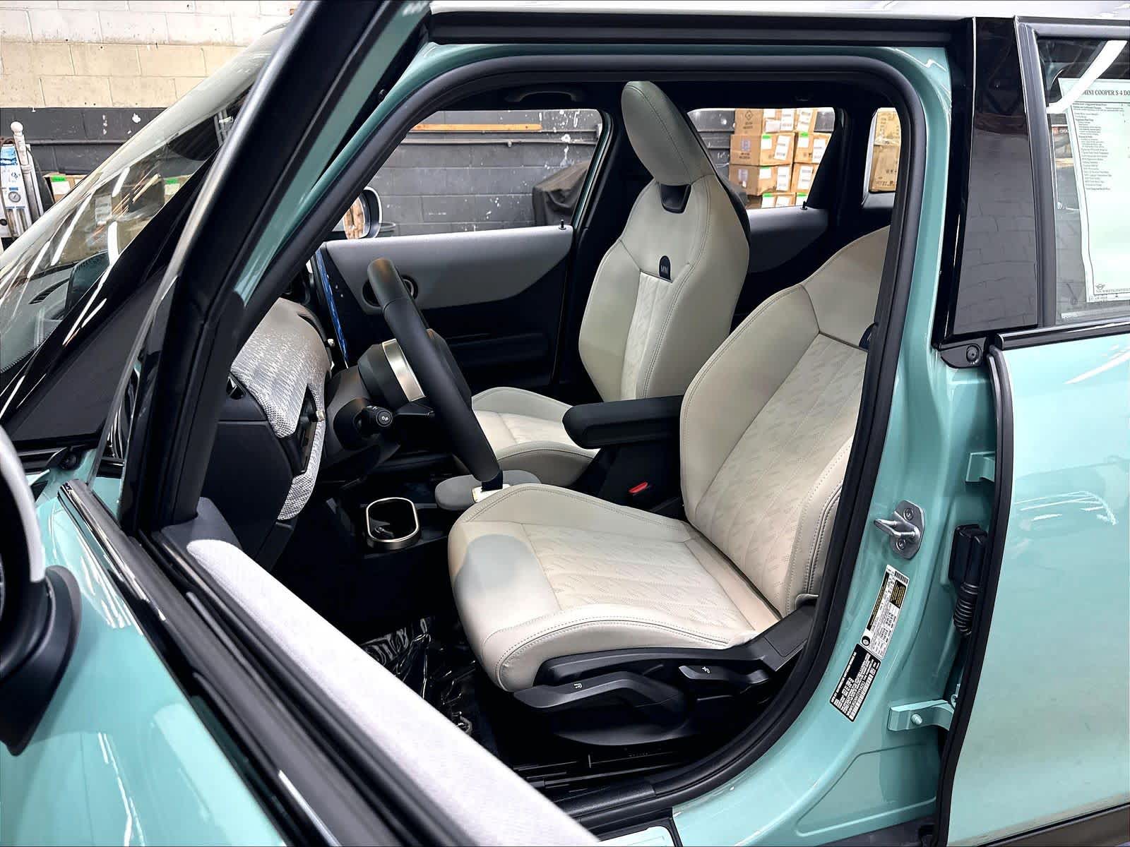 2026 MINI Hardtop 4 Door S - Photo 11
