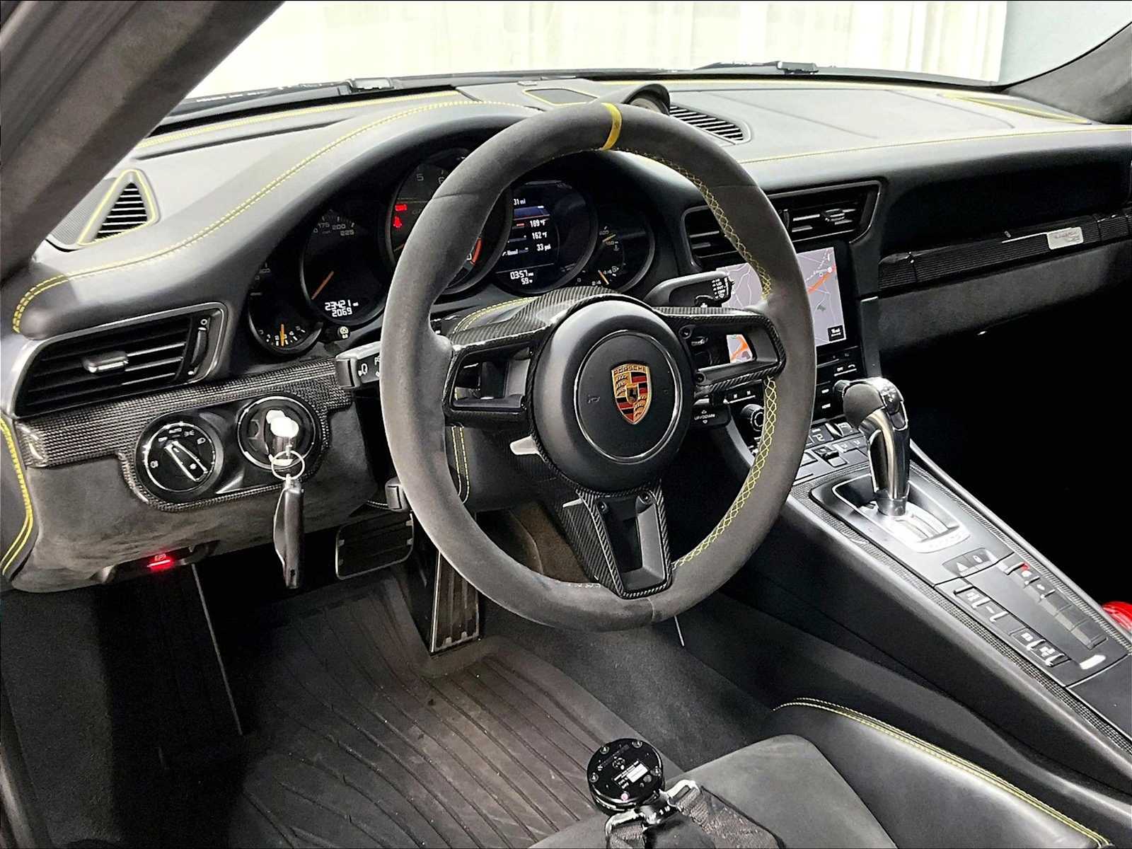 2019 Porsche 911 GT3 RS Coupe photo 4