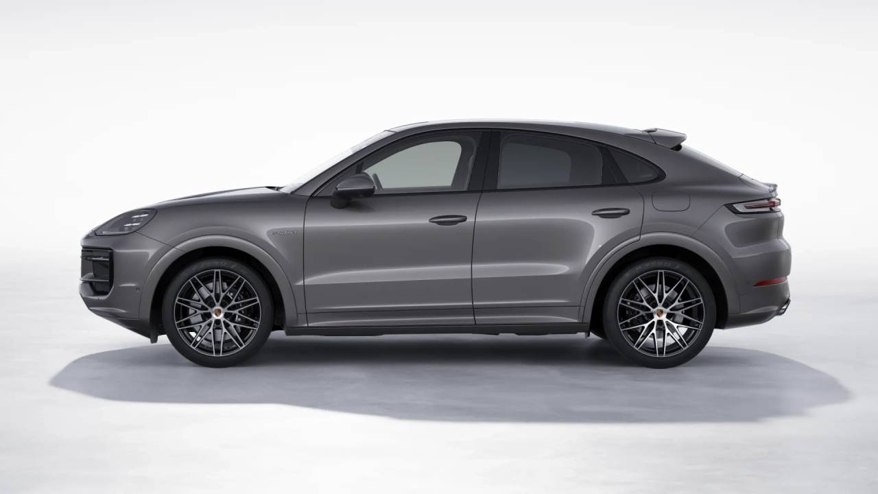 2026 Porsche Cayenne E-Hybrid Coupe photo 2