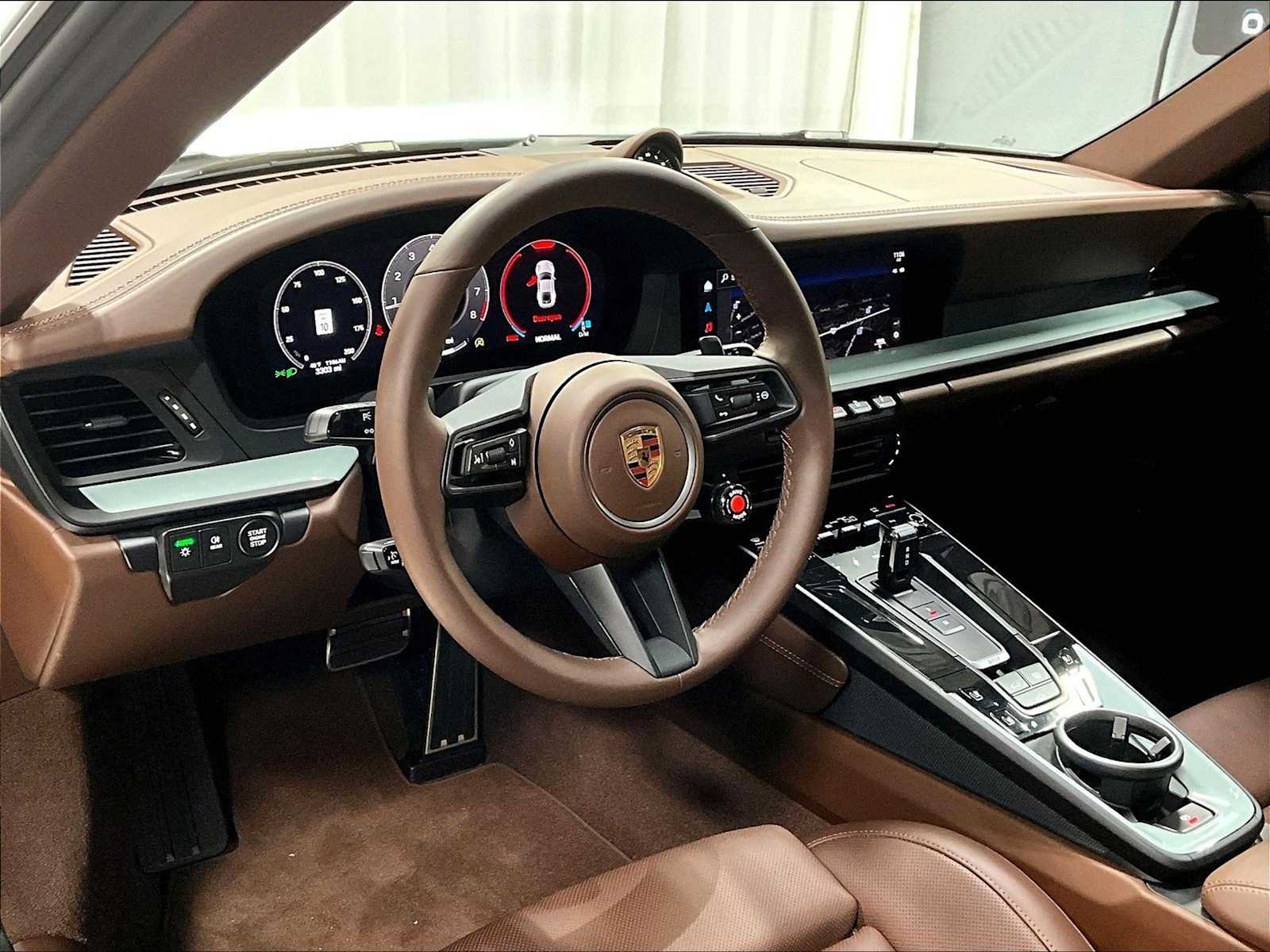 2025 Porsche 911 Coupe photo 4