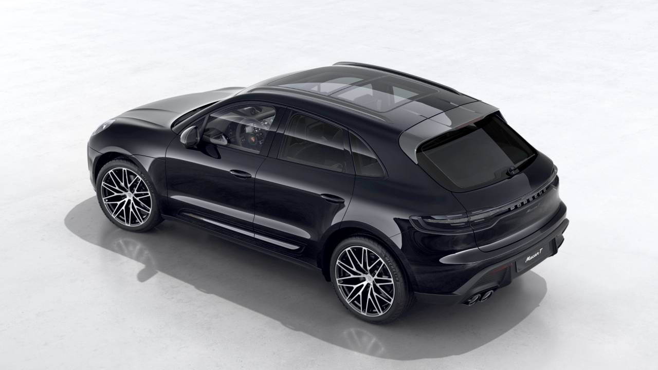 2026 Porsche Macan T photo 4
