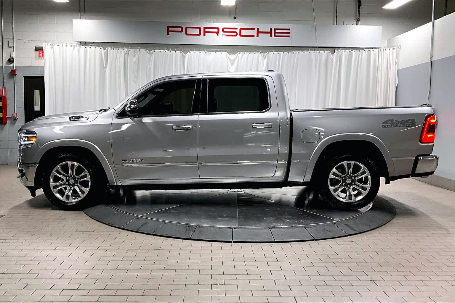 2024 RAM Ram 1500 Pickup Limited