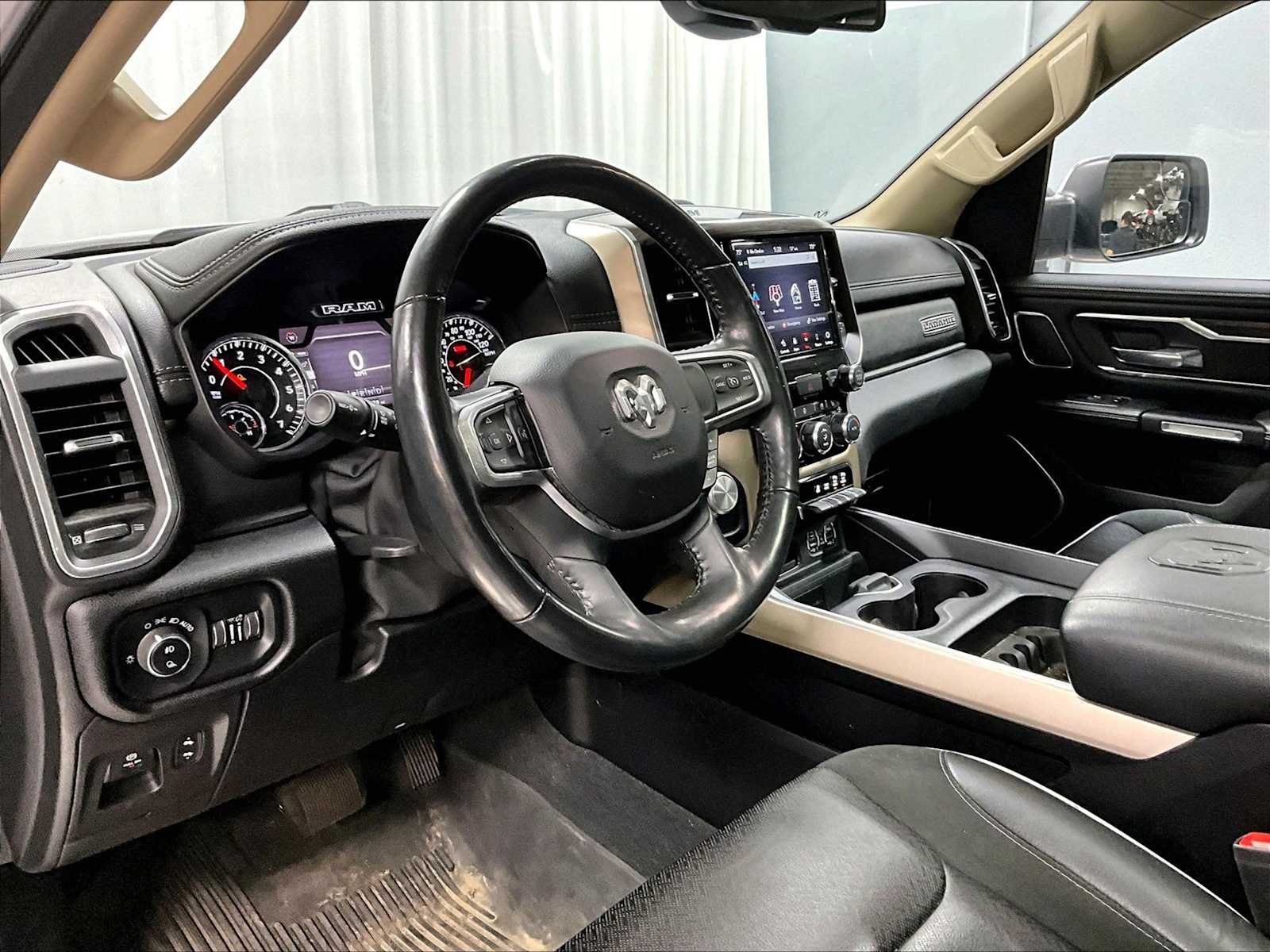 2020 Ram 1500 Laramie photo 2