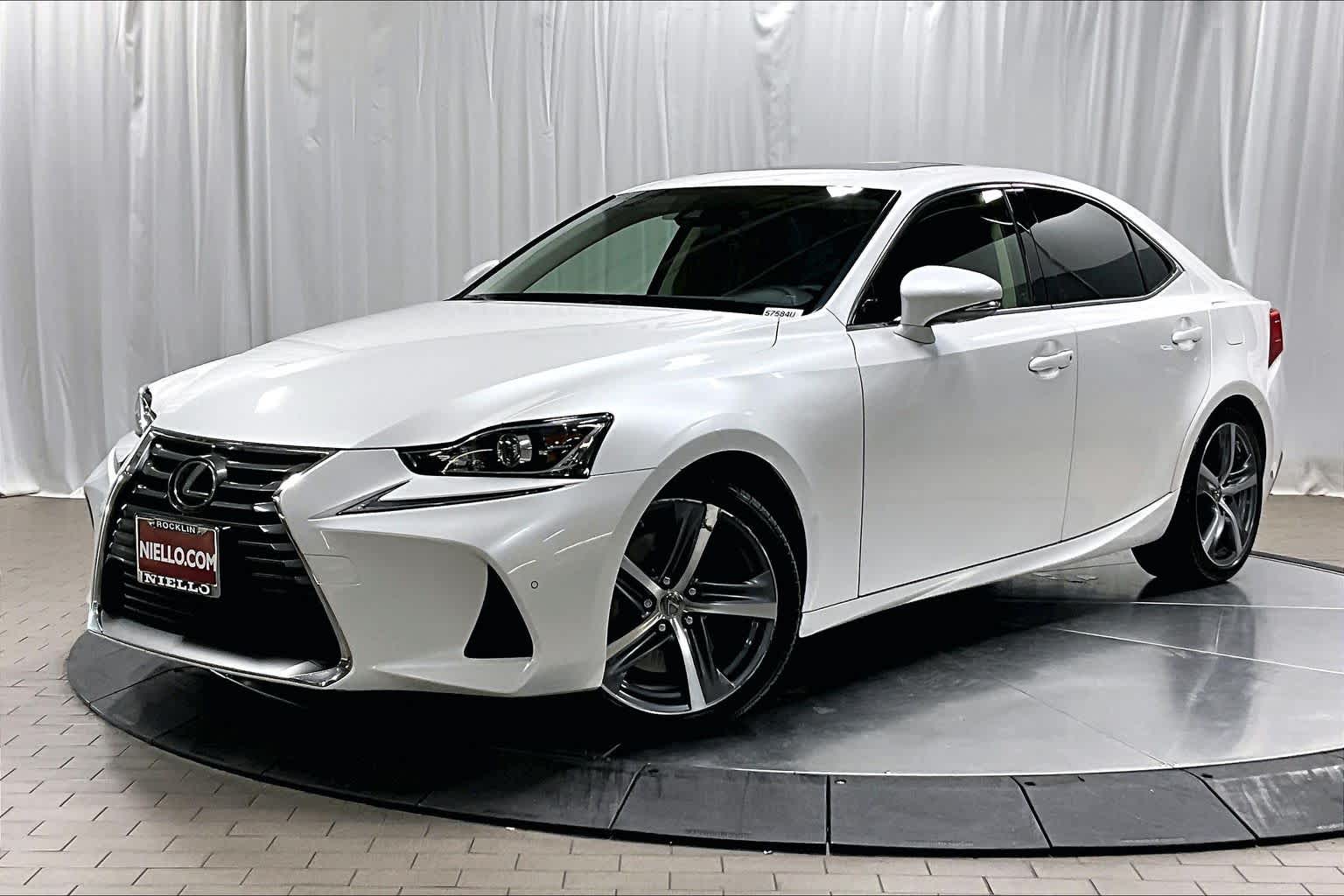 2017 Lexus IS 200t