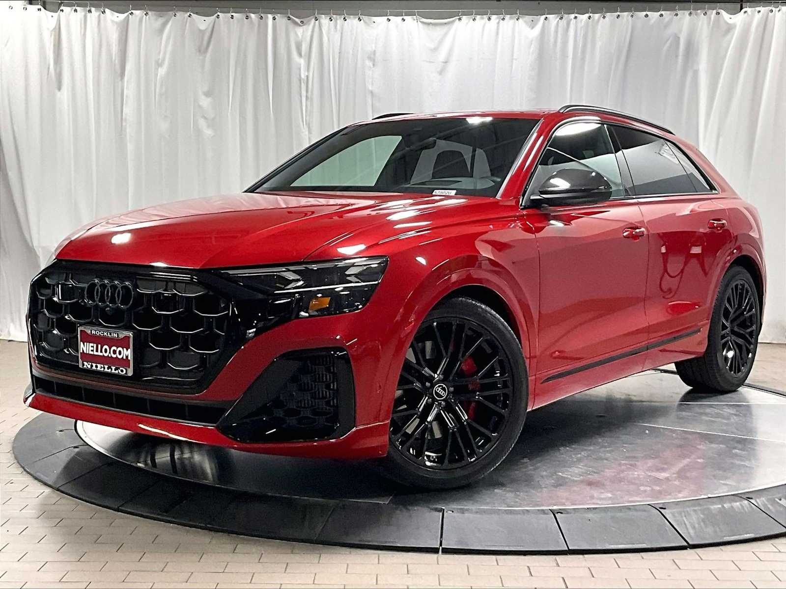 2024 Audi SQ8 Prestige