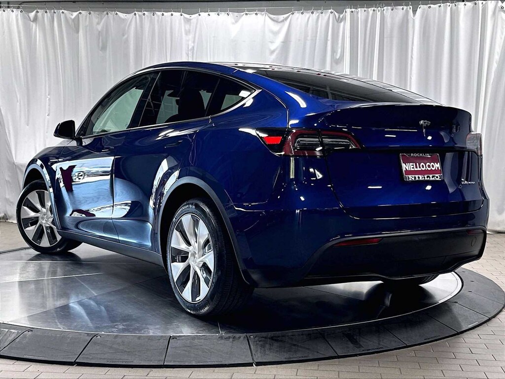 Used 2022 Tesla Model Y Long Range AWD SUV