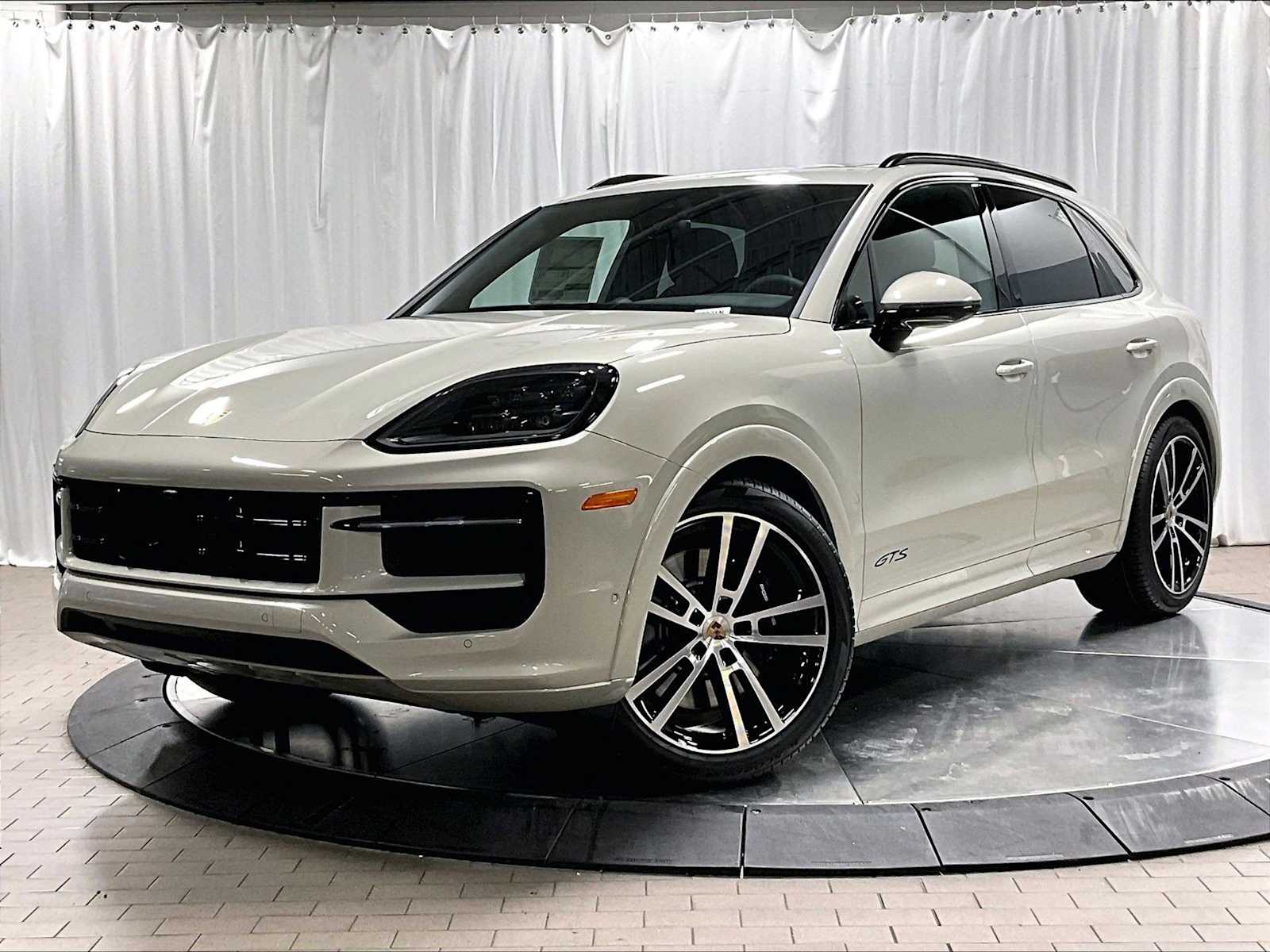 2026 Porsche Cayenne GTS