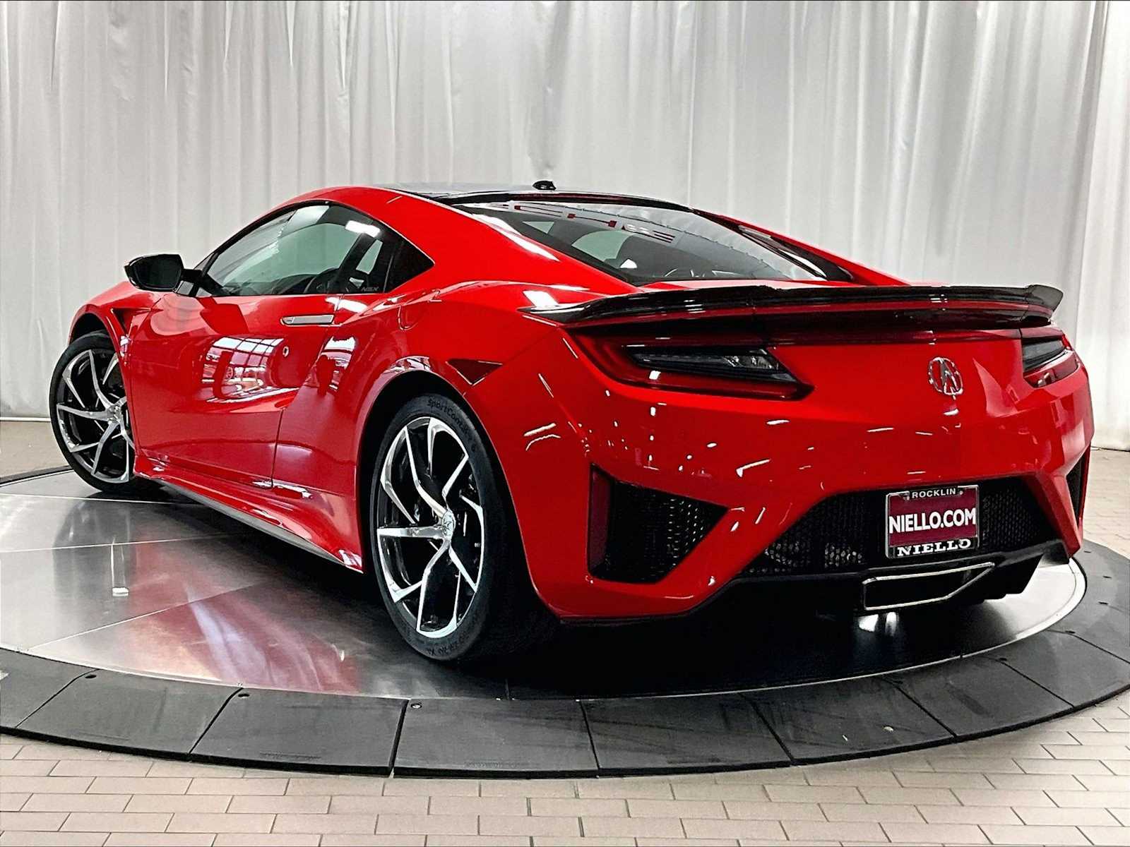 2021 Acura NSX Coupe photo 2