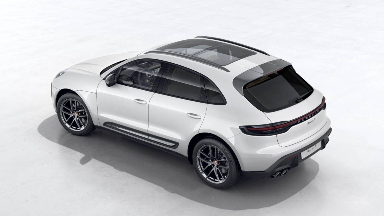 2026 Porsche Macan T photo 4