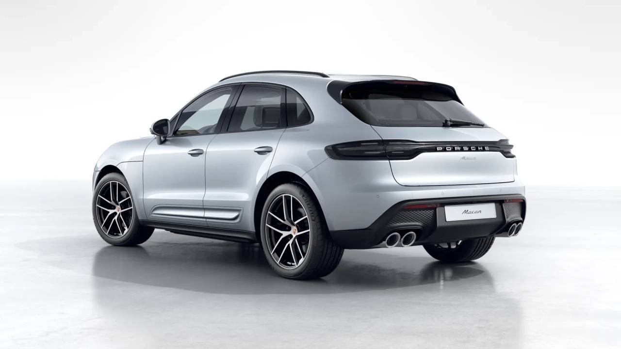 2026 Porsche Macan T photo 3