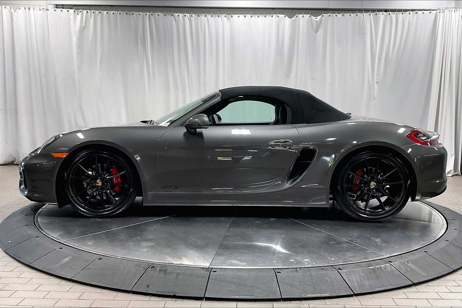 2015 Porsche Boxster GTS photo 2