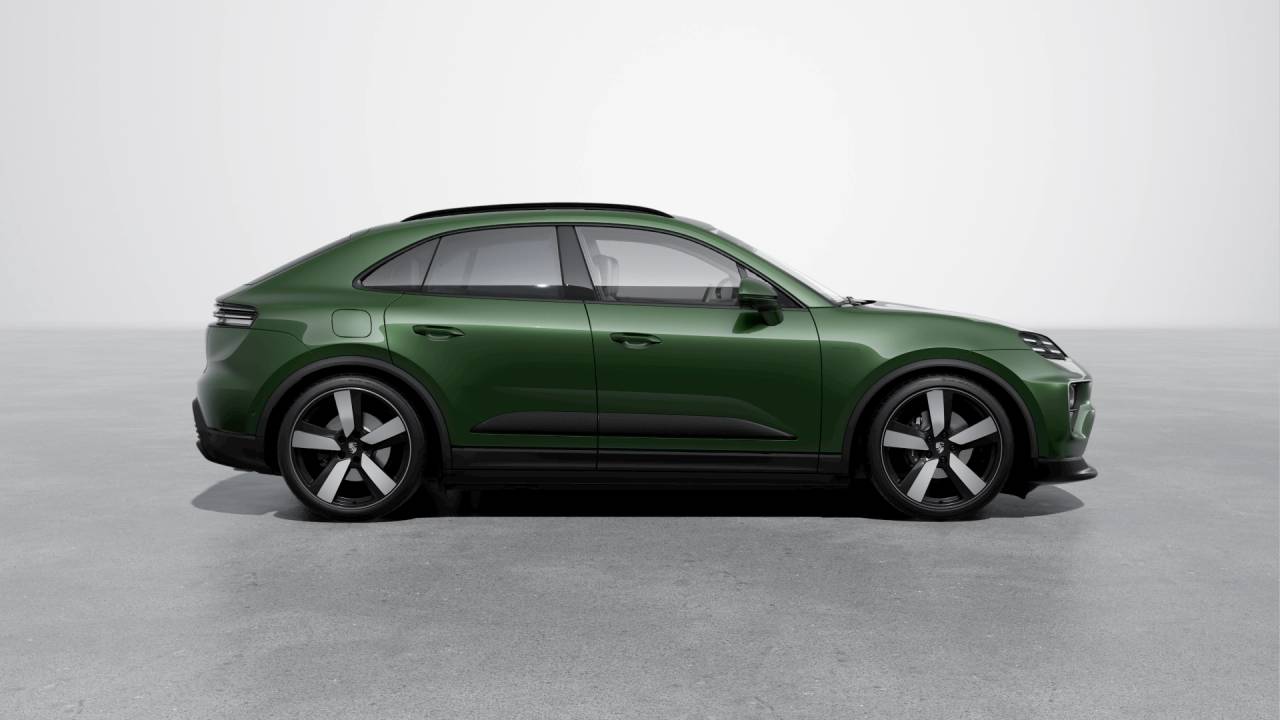 2026 Porsche Macan Electric 4 AWD photo 6
