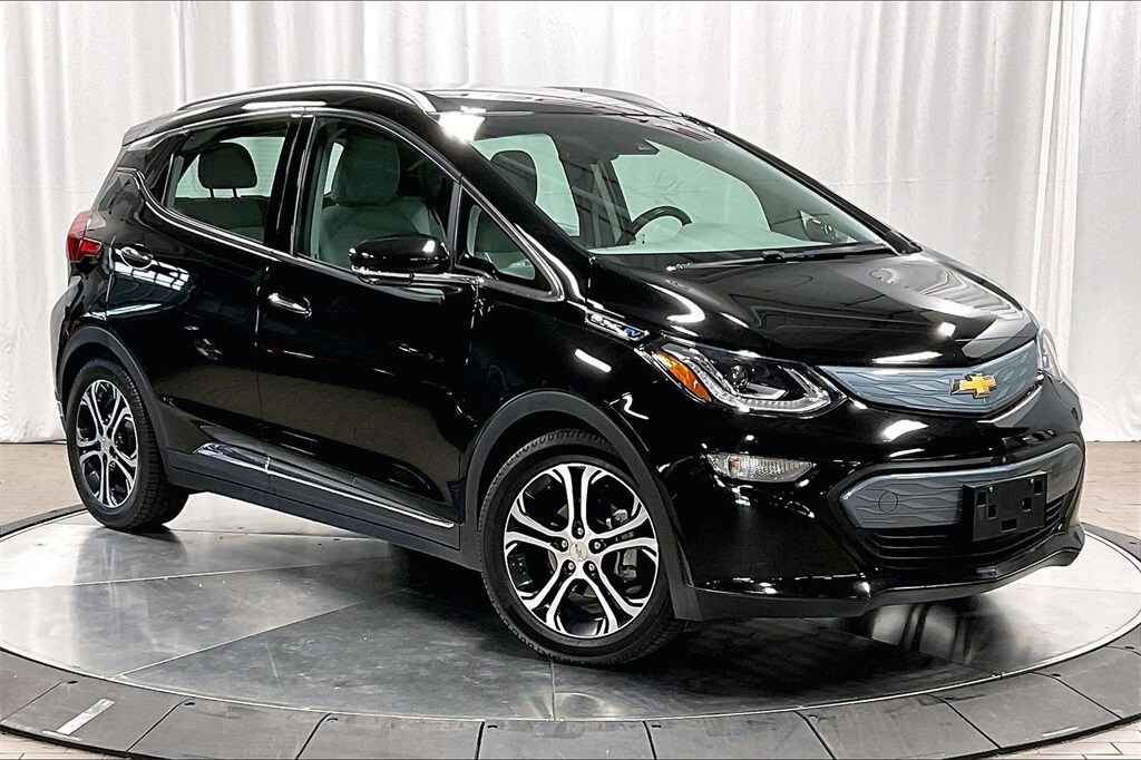 Used 2019 Chevrolet Bolt EV Premier with VIN 1G1FZ6S03K4117429 for sale in Rocklin, CA