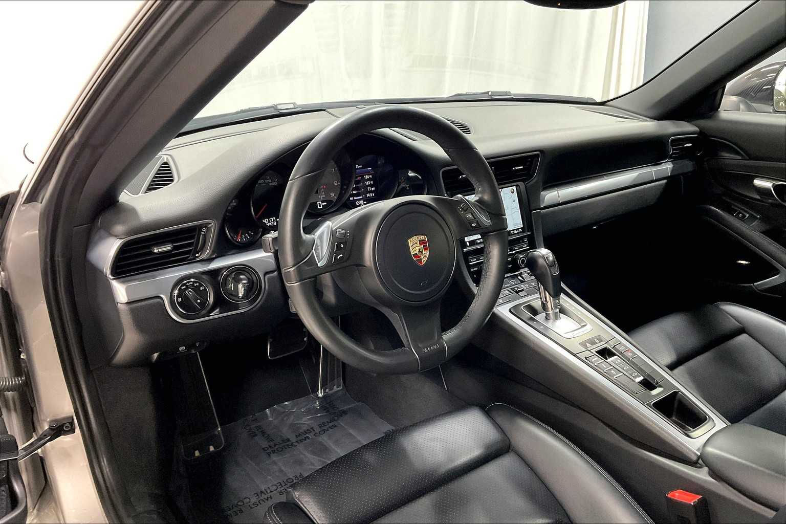 2013 Porsche 911 4S photo 4