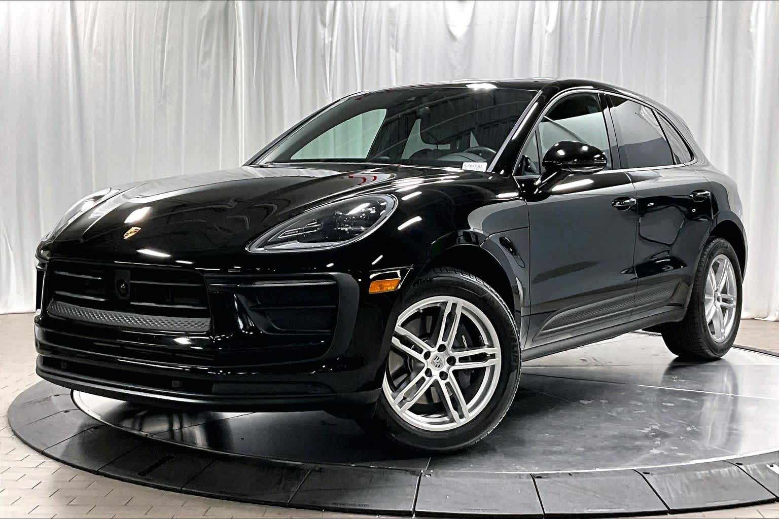 2024 Porsche Macan Base