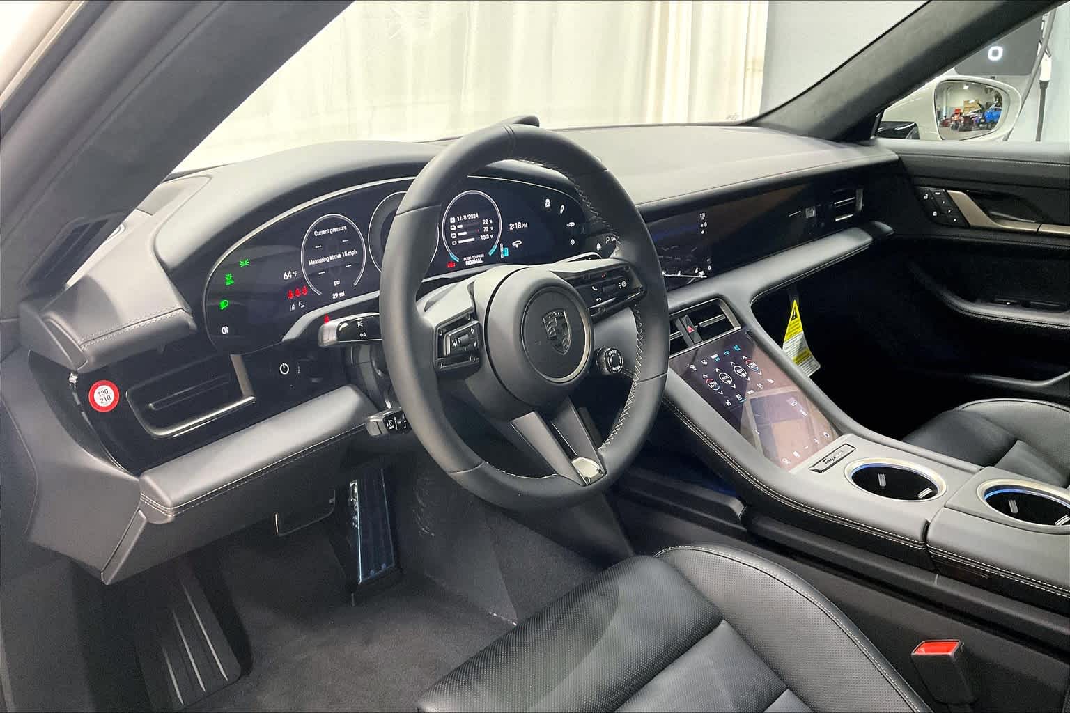 2025 Porsche Taycan Turbo photo 3