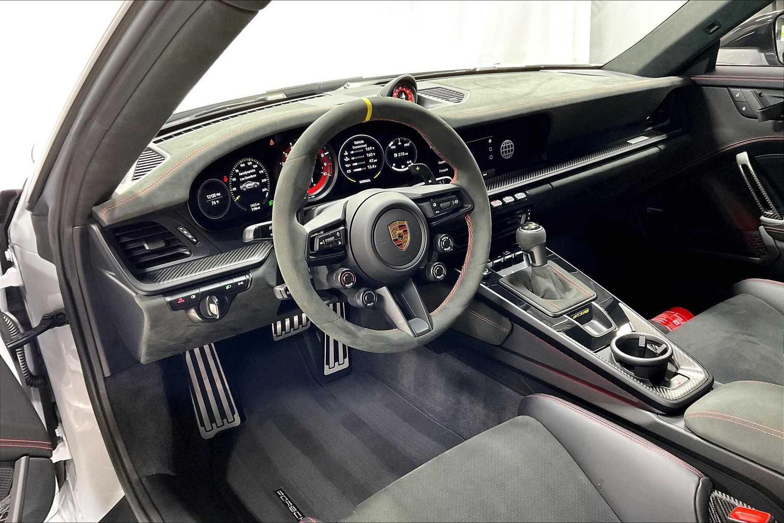 2025 Porsche 911 GT3 RS photo 4