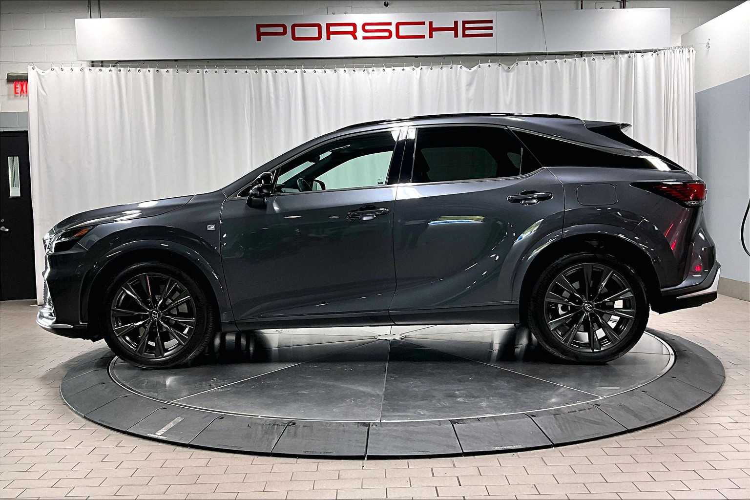 2024 Lexus RX F SPORT Handling photo 2