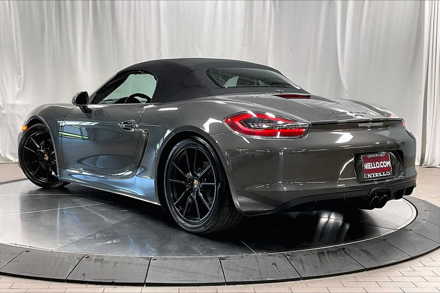 2015 Porsche Boxster GTS photo 3