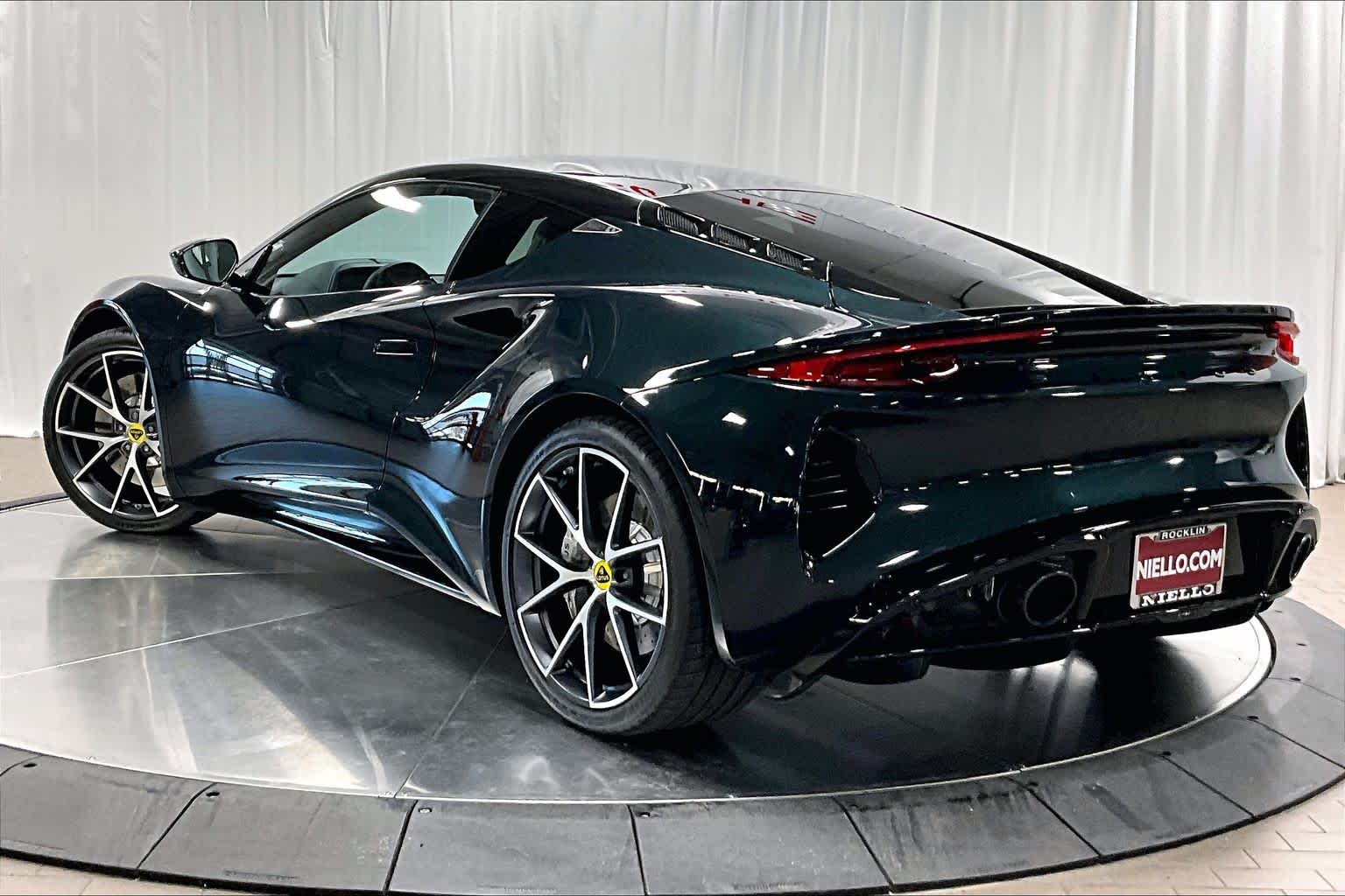 2024 Lotus Emira First Edition photo 3