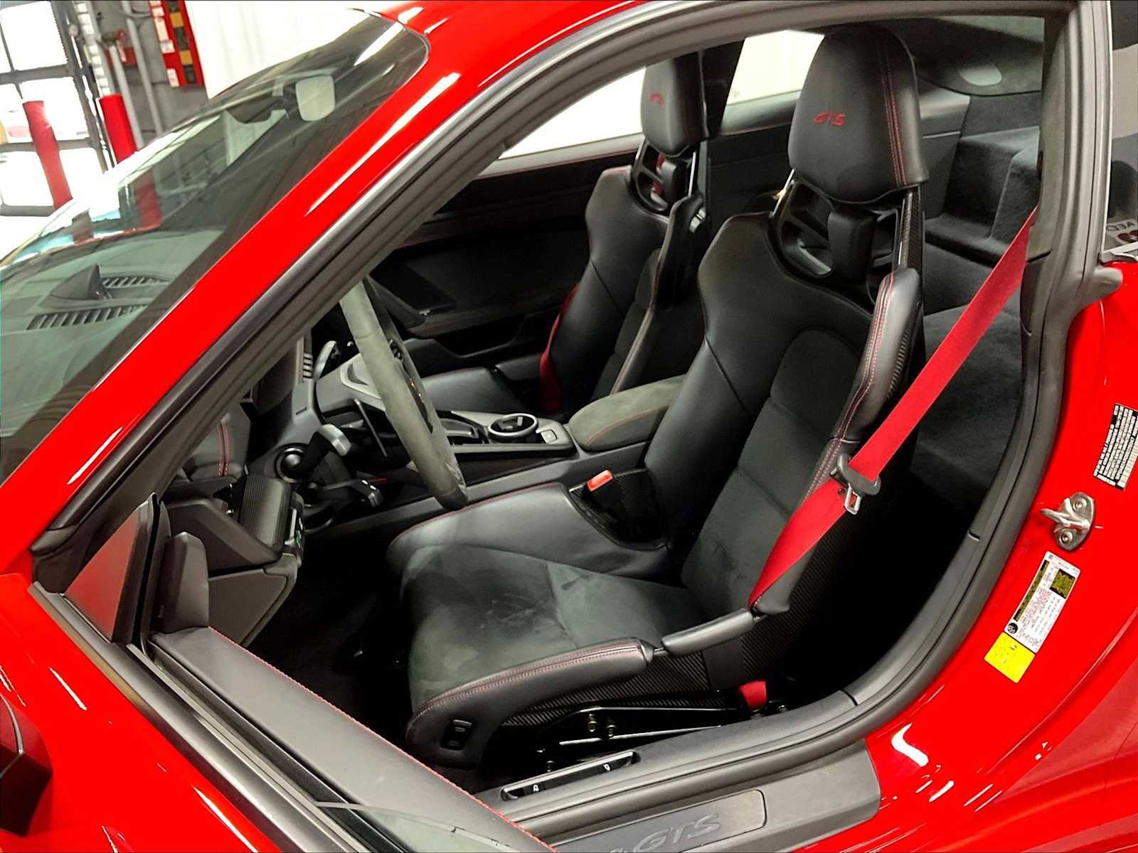 2025 Porsche 911 Carrera GTS Coupe photo 4