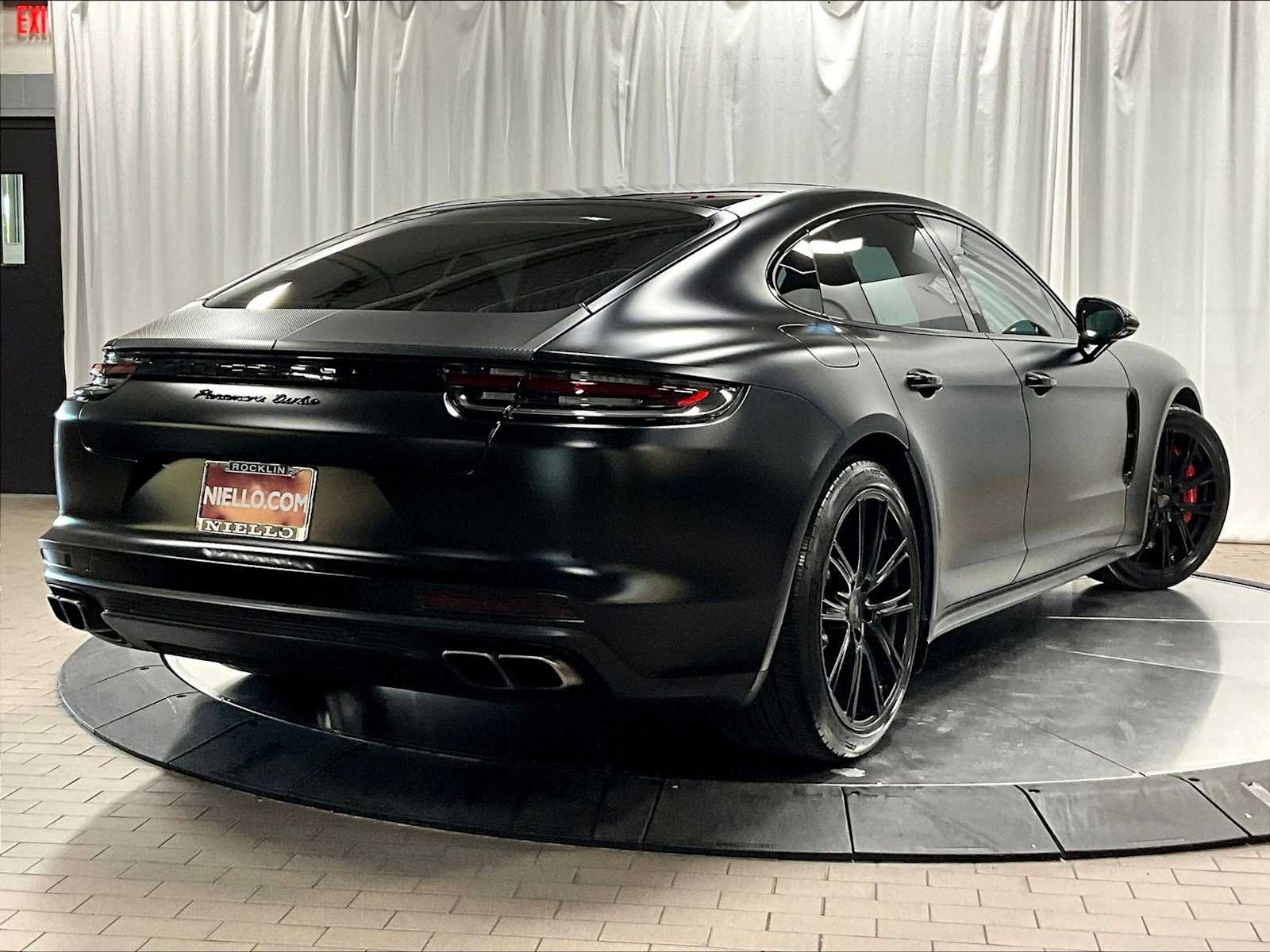 2019 Porsche Panamera Turbo AWD photo 6