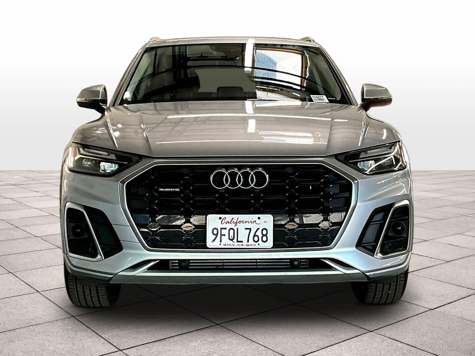 2023 Audi Q5 S Line Premium photo 2