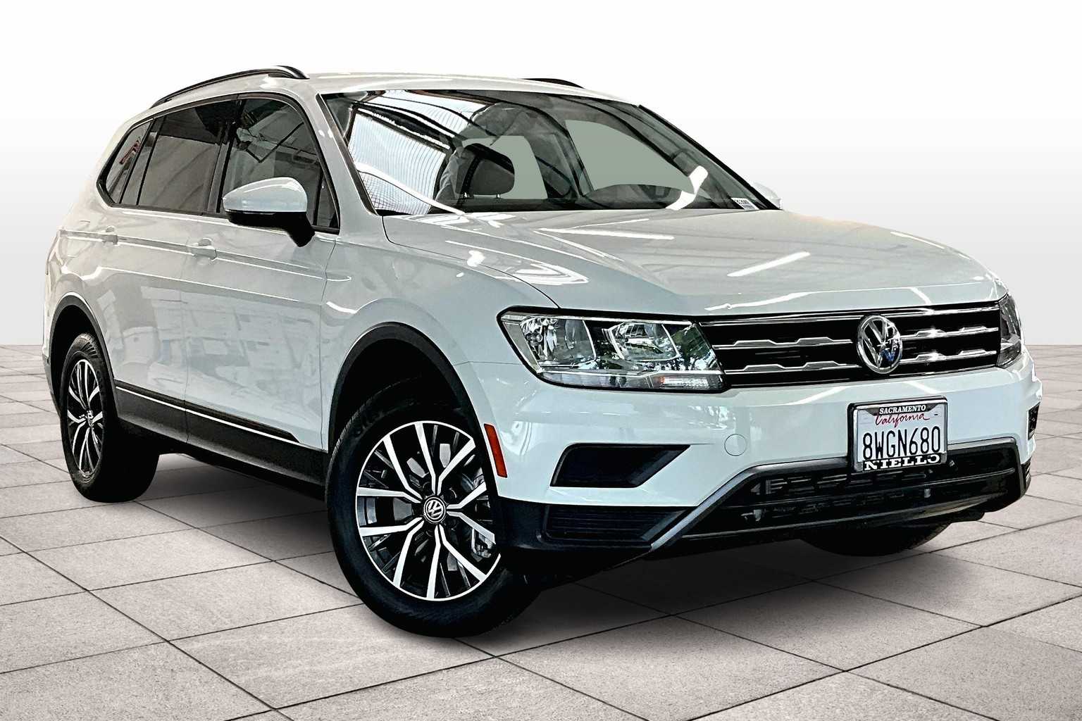 2021 Volkswagen Tiguan S photo 2