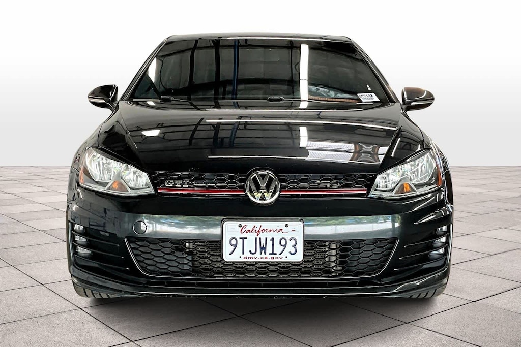 Used 2017 Volkswagen Golf GTI S 2.0T 4-Door DSG