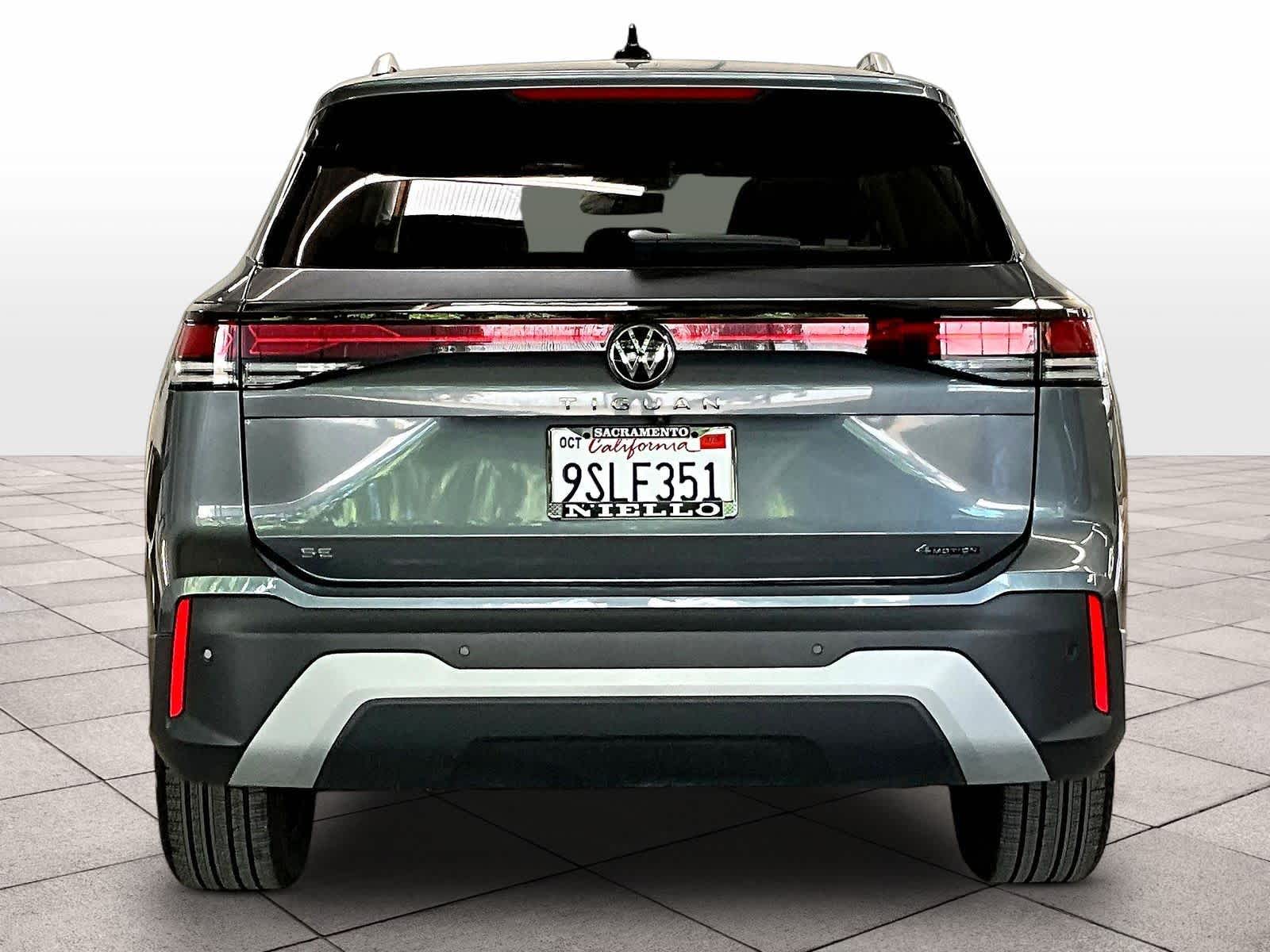 2025 Volkswagen Tiguan SE photo 5