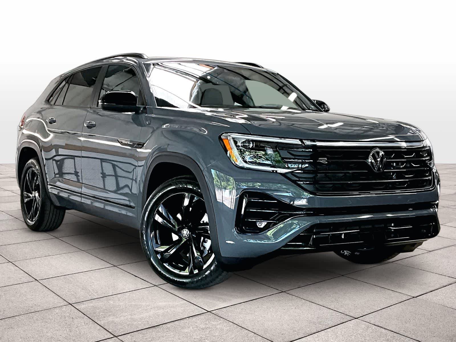 New 2026 Volkswagen Atlas Cross Sport 2.0T SEL R-Line Black 4MOTION