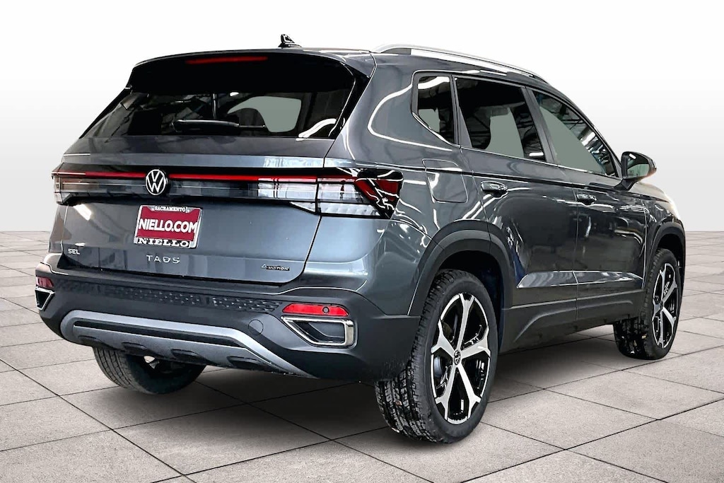 New 2026 Volkswagen Taos SEL 4MOTION 4MOTION