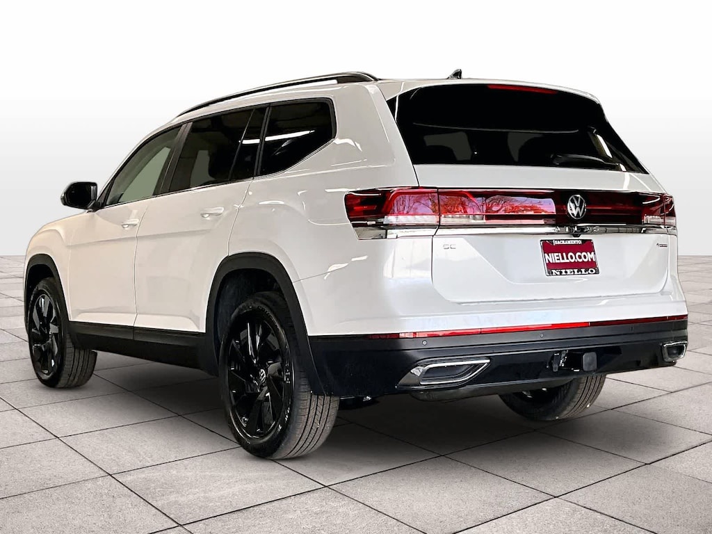 New 2026 Volkswagen Atlas 2.0T SE w/Technology 4MOTION