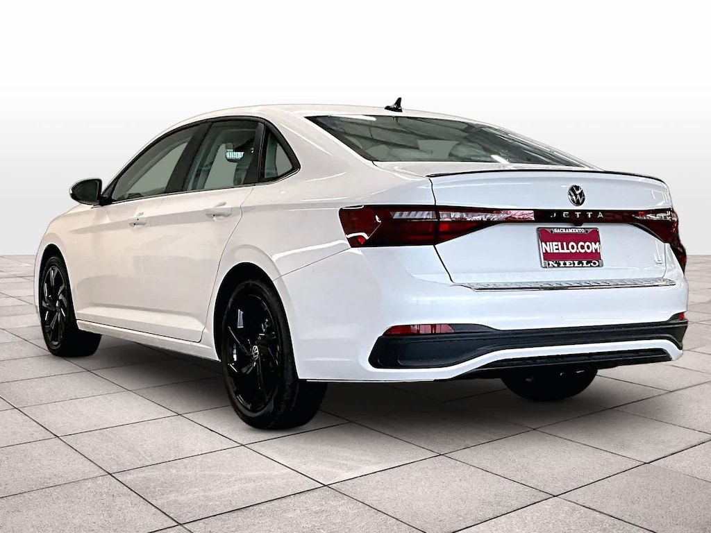 New 2026 Volkswagen Jetta SE FWD Auto