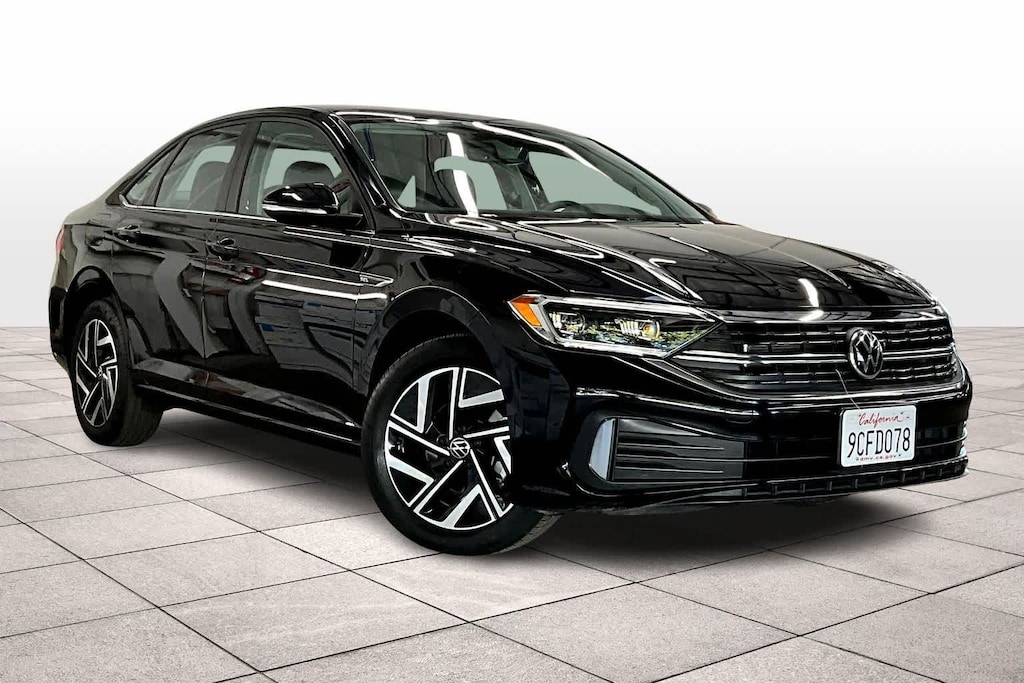 Used 2022 Volkswagen Jetta SEL Auto