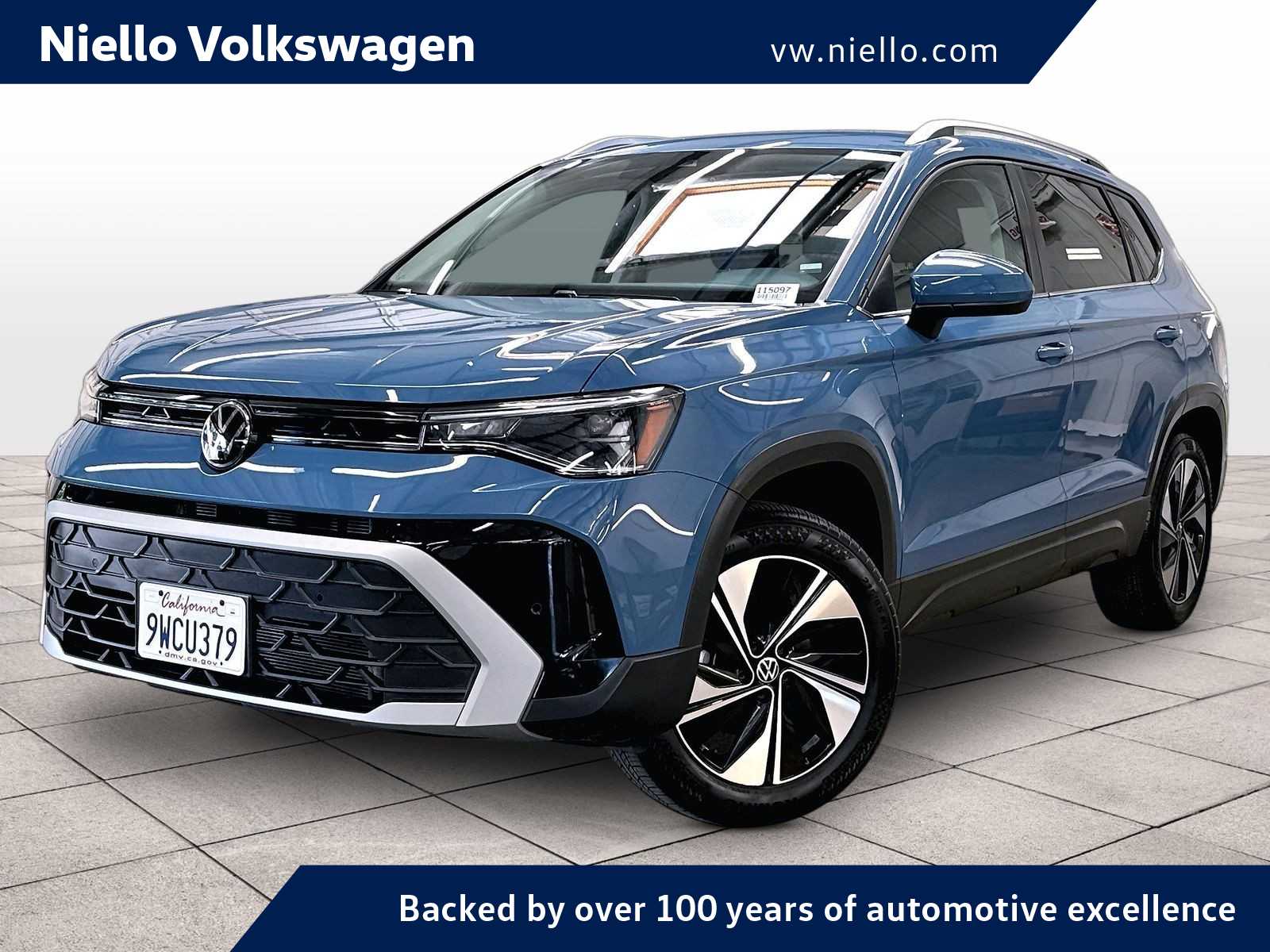 2025 Volkswagen Taos 1.5T SE 4Motion's photo