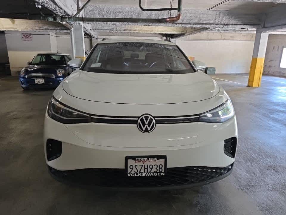 2023 Volkswagen ID.4 Pro photo 2