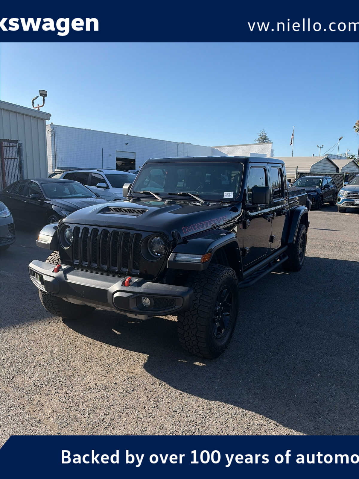 2023 Jeep Gladiator Mojave's photo