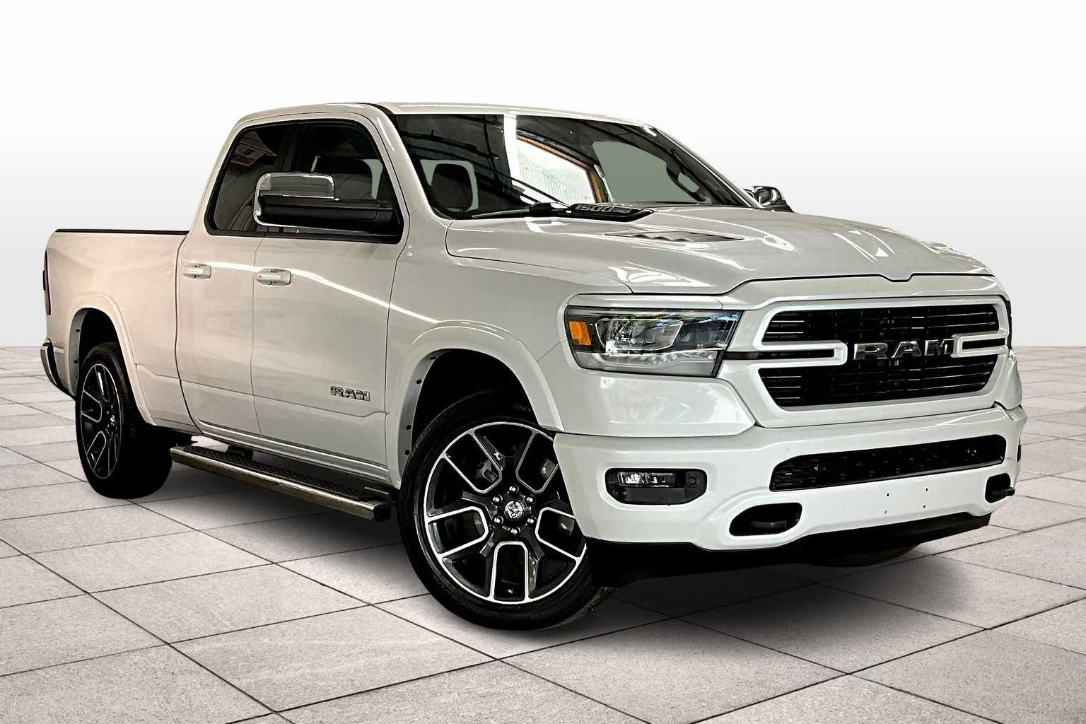 2019 Ram 1500 Laramie photo 2