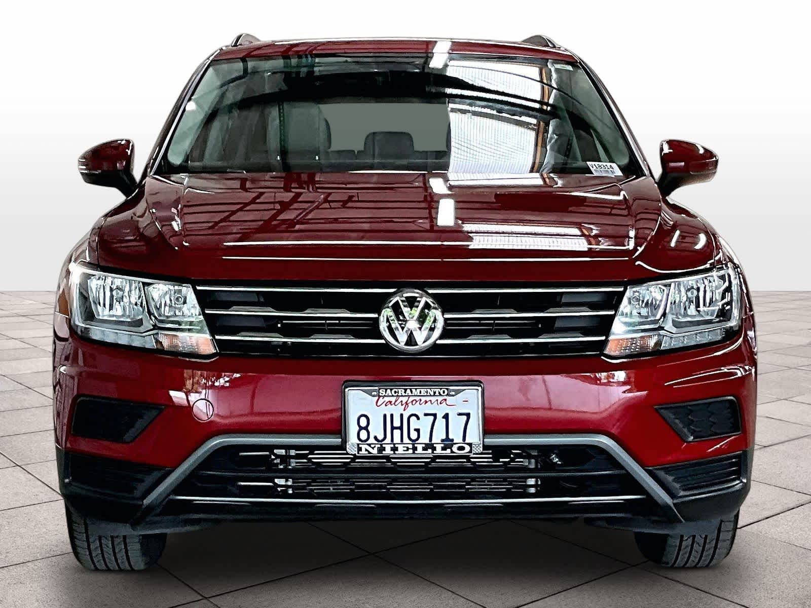 2019 Volkswagen Tiguan SE photo 2