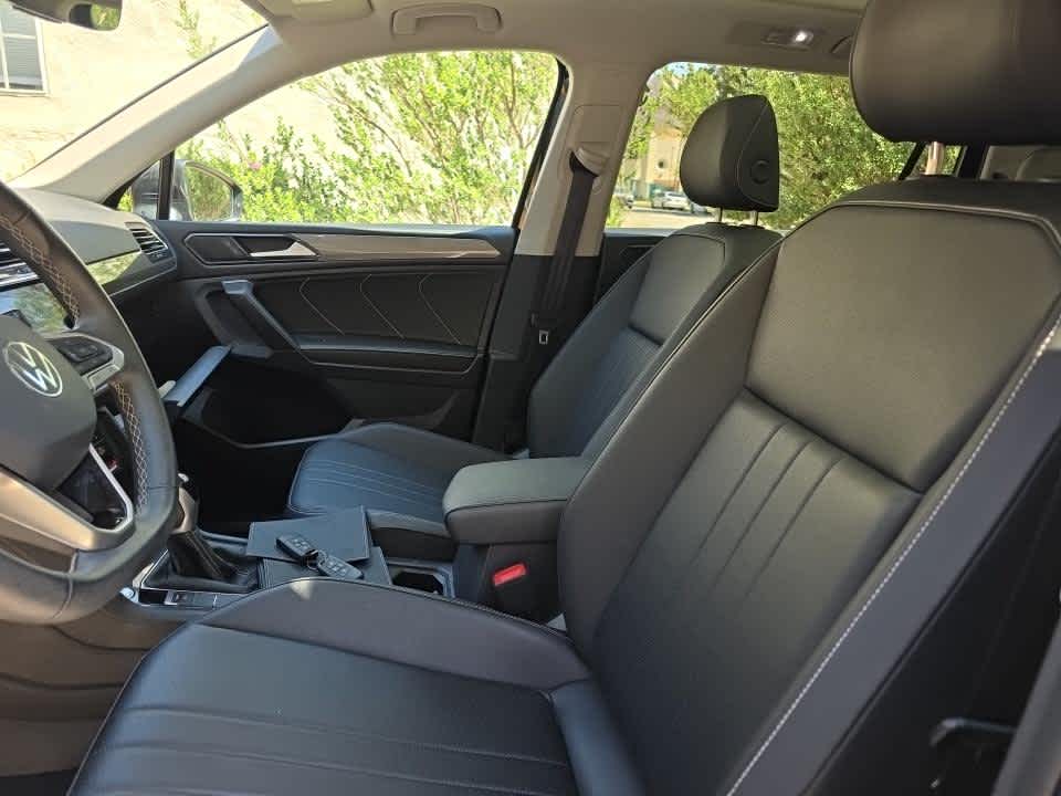2023 Volkswagen Tiguan SE photo 6
